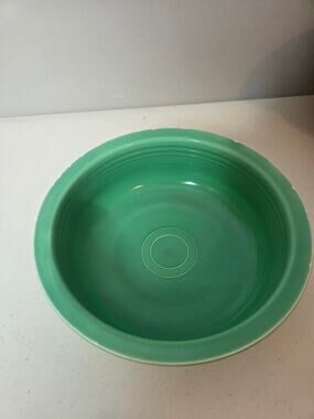 Vintage Fiestaware Original Green 9.5" Round Vegetable Bowl